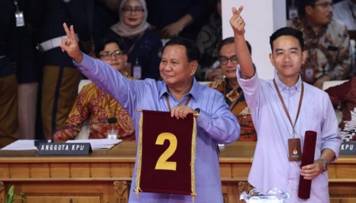 Dirugikan Soal Uang Rp 20 Ribu Berstempel Prabowo Satria Piningit, Nusron: Laporkan Saja