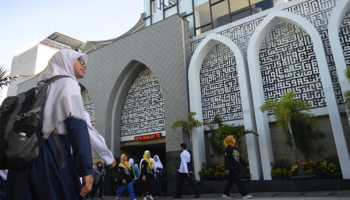 Mengungkap Pesona Daarut Tauhid: Keberagaman Islami Bersama Aa Gym