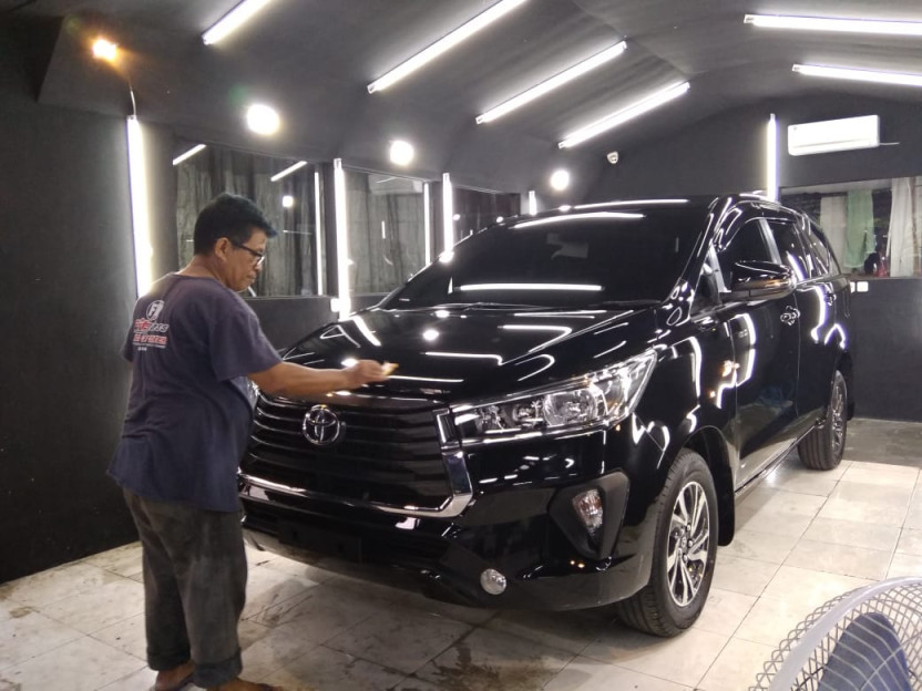 Merawat Mobil Lama Tampil Bersih dan Senyaman Mobil Anyar