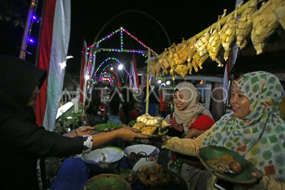 WISATA KULINER MALAM BANYUWANGI  ANTARA Foto