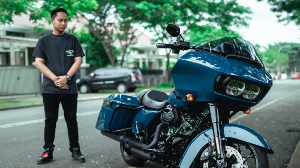 Youtuber Doni Salmanan Lelang Harley Rp  M, Disumbang ke Korban