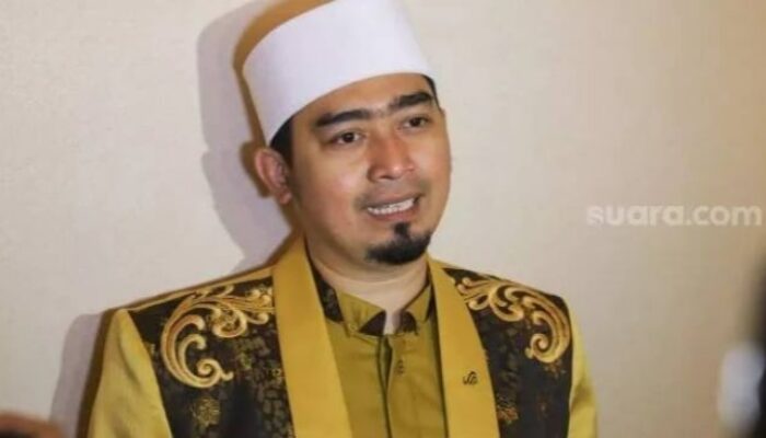 Dipantau Dirjen Pajak, Berapa Tarif yang dimaksud Harus Dibayar Ustadz Solmed?