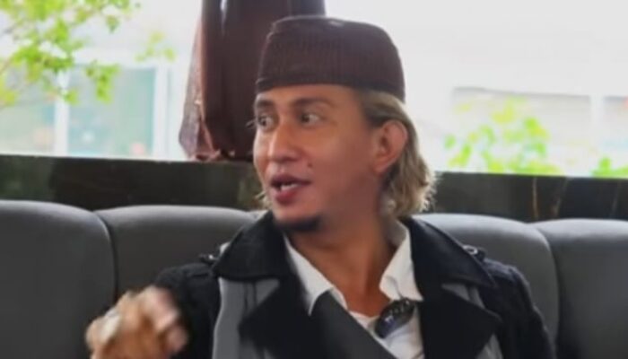 Viral Video Habib Bahar Dan Santri Angkat Pedang Bermata Dua, Begini Penerangan Kuasa Hukum