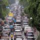 Penampakan Ibukota Indonesia Diguyur Hujan, Macet Parah!