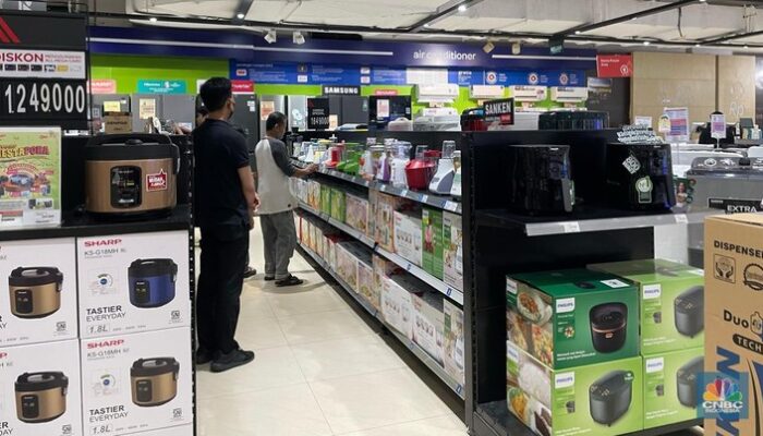 Sistem Lock serta Lock Cuma Seharga Rokok di dalam Transmart, Mau?