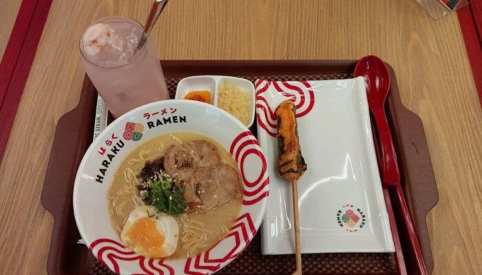 Merasakan pengalaman berbeda makan ramen di tempat Haraku Ramen