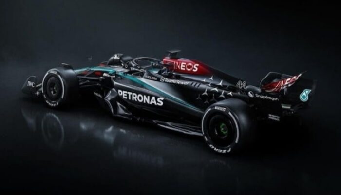 Lewis Hamilton kemudian Mercedes Berpisah: W15 Menjadi Simbol Era Baru