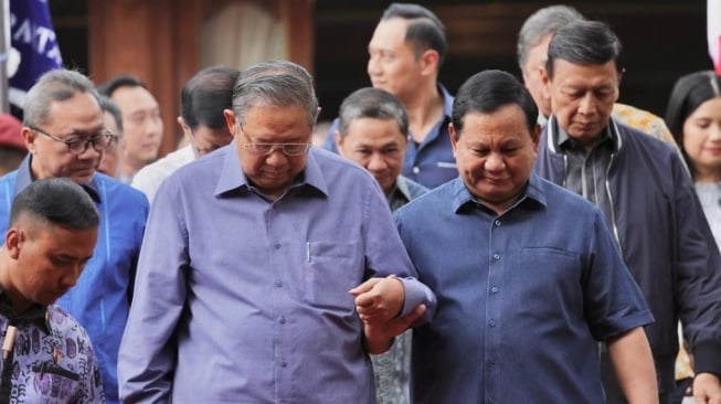 Momen rapat Prabowo juga SBY di dalam Hambalang. (Foto: Istimewa)