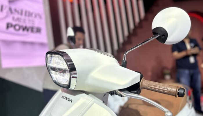 Impresi berkendara dengan skutik retro-modern Honda Stylo 160