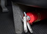 Memahami Pentingnya Sistem Pemadam Kebakaran Dalam Mobil: Perlengkapan Keselamatan Yang Vital