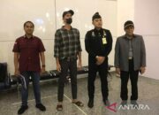 Rudenim Makassar mendeportasi WNA berkewarganegaraan ganda