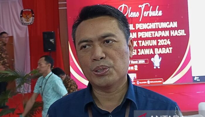 KPU Jabar tegaskan lambatnya pleno oleh sebab itu banyaknya total tps Bekasi