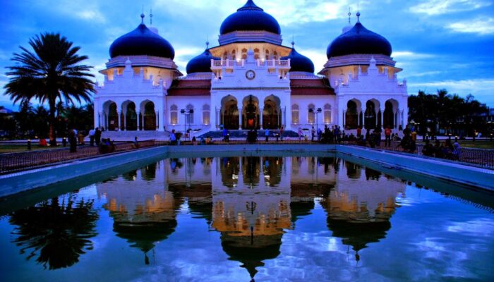 Wisata Religi Islam Di Indonesia