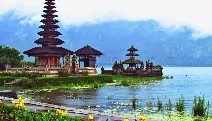 Tempat Wisata Di Indonesia Dan Penjelasannya