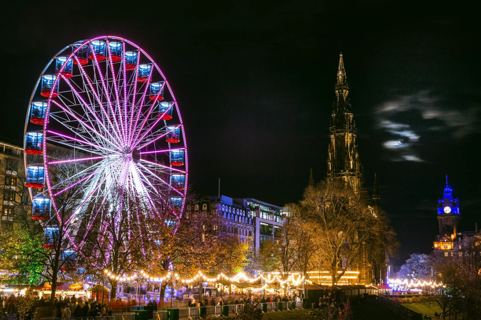 Christmas Market Terbaik di Dunia, Selalu Ramai dan Diminati