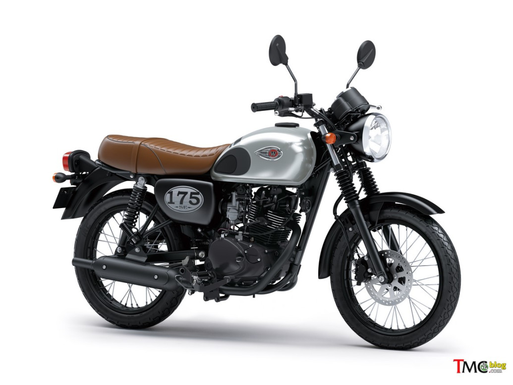 Ini dia perbedaan Kawasaki W Standard Dengan Yang Versi Special