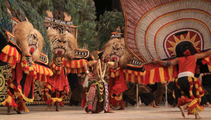 Keberagaman Budaya Jawa Tengah: Tradisi, Seni, Dan Kearifan Lokal Di Tengah Masyarakat