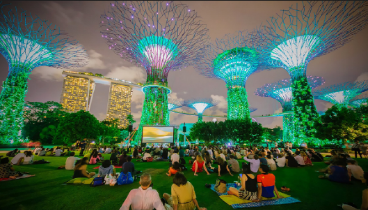 Nikmati Hiburan Malam Ke Tempat Wisata  Jam Di Singapore