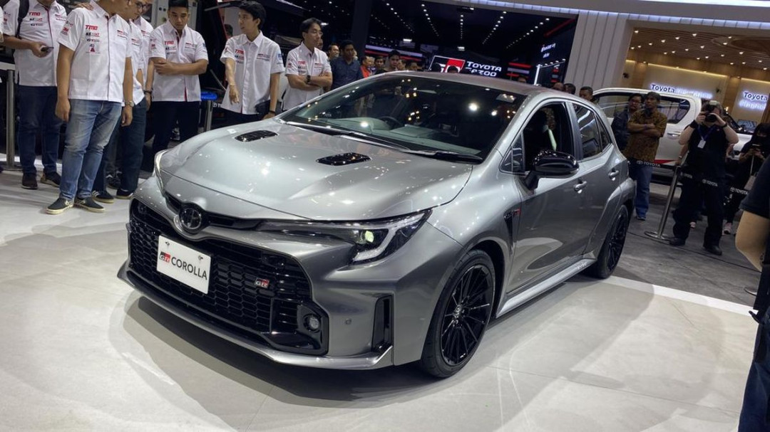 Tampil Lebih Sangar dan Sporty, Ini Spesifikasi GR Corolla