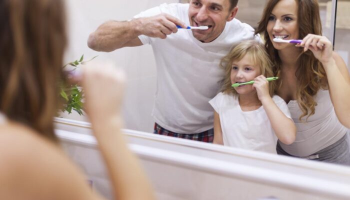Tips Menjaga Gigi Anak-anak Tetap Bersih Dan Sehat