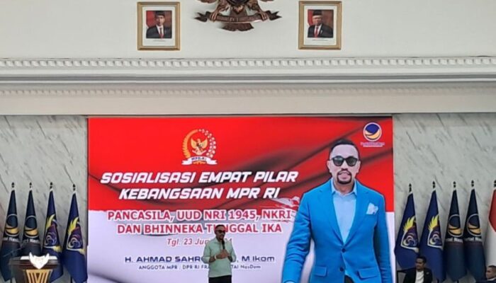 Sahroni minta kader NasDem terpilih kembalikan uang terhadap rakyat