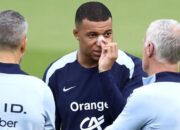 Didier Deschamps ungkap Kylian Mbappe bisa jadi bermain lawan Belanda