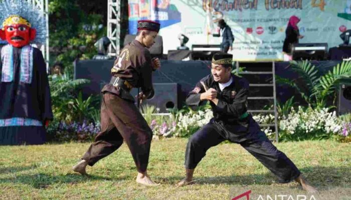 Pemkot Jaktim gelar kejuaraan “Nganten Temat” dalam Kramat Jati