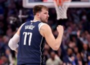 Luka Doncic kembali berlatih tapi absen lawan Bucks